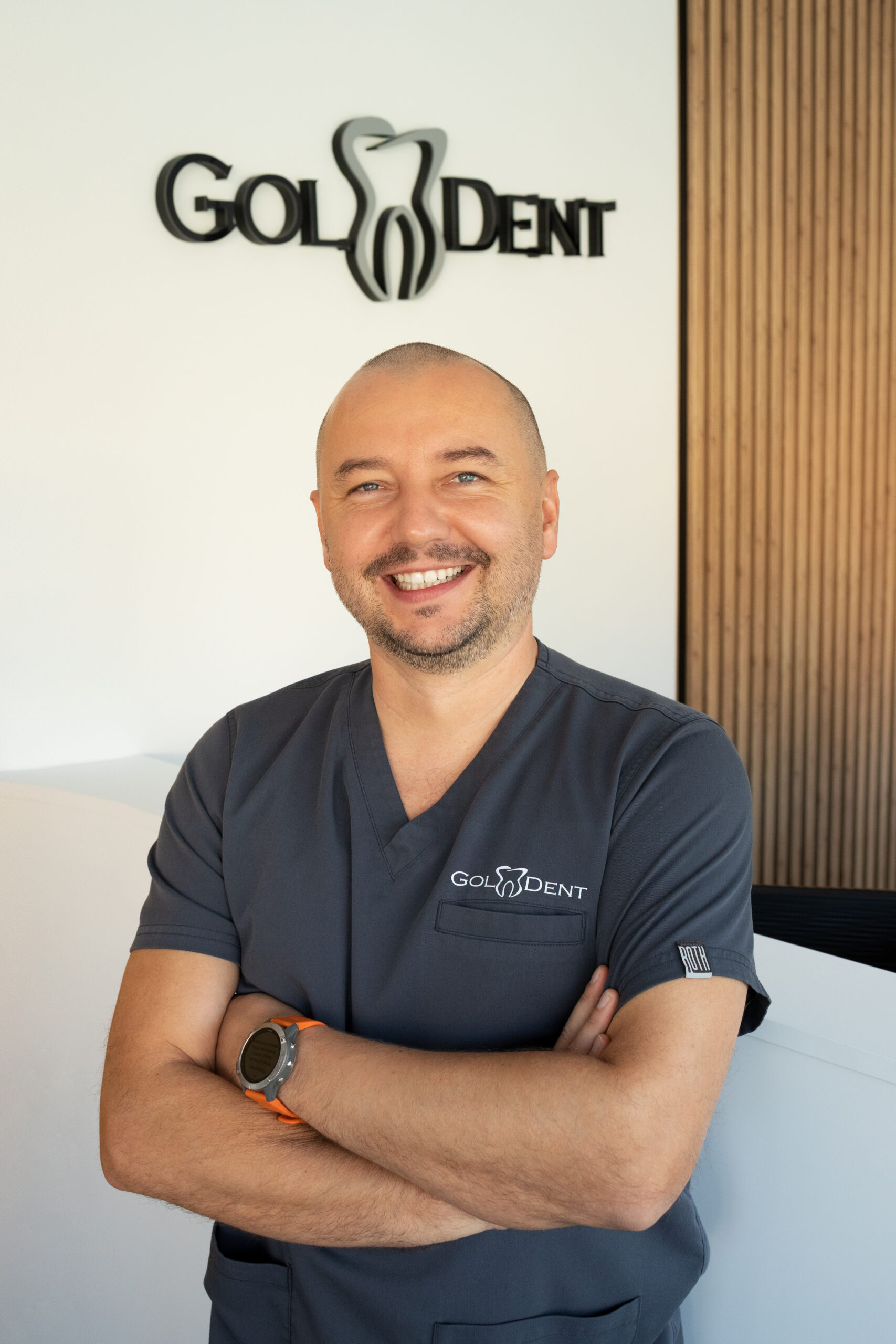 Tomasz Golek lek.dent. Właściciel